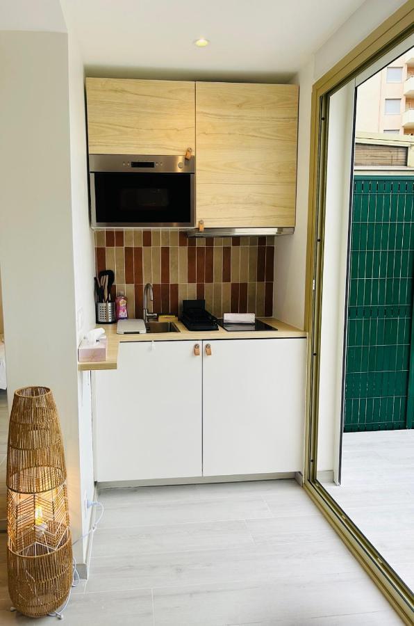 Riviera Apartment Cagnes-sur-Mer Bagian luar foto