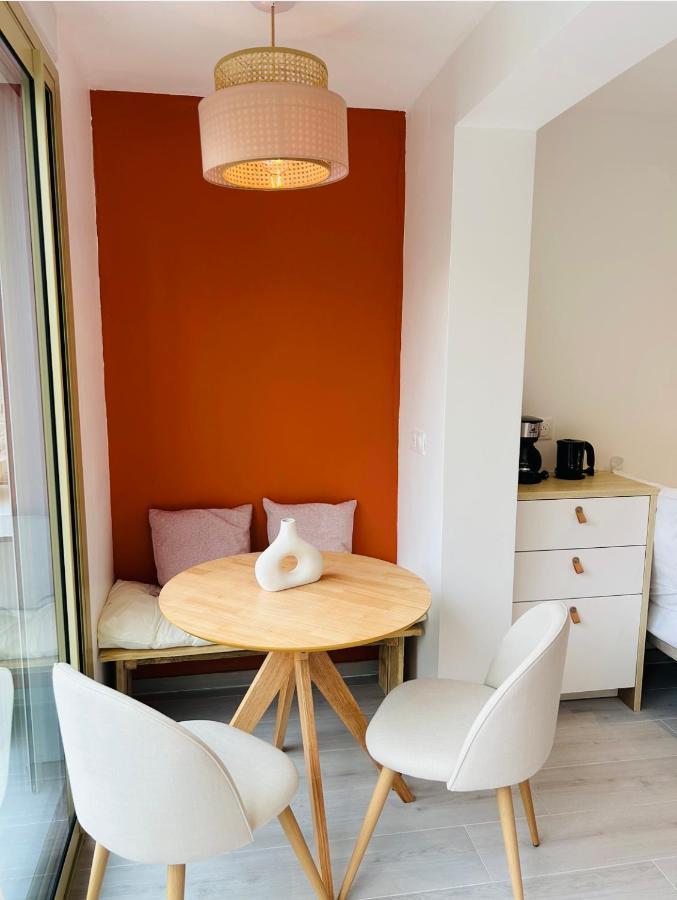 Riviera Apartment Cagnes-sur-Mer Bagian luar foto