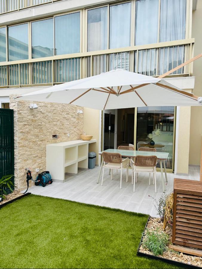 Riviera Apartment Cagnes-sur-Mer Bagian luar foto